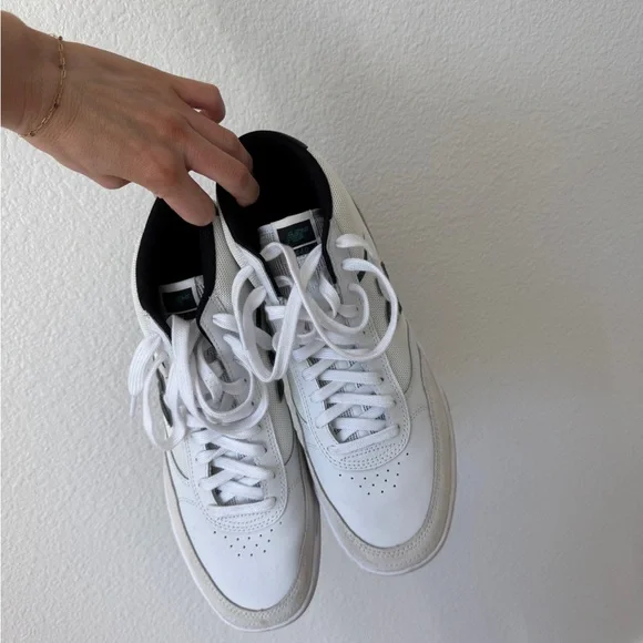 New Balance White Sneakers with Green Trim - Picture 2 of 5